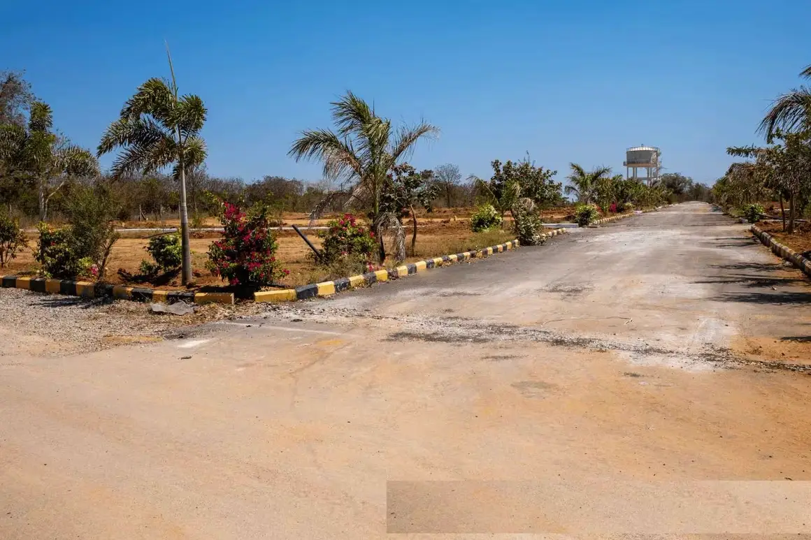 Realty Next srinivasam kadthal project